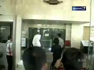 Keluarga Dinasti Banten Penuhi Panggilan KPK