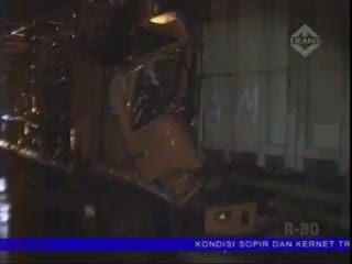 Terjepit Body Kendaraan, Supir Truk Tewas di Tempat