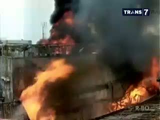 Rumah Terbakar, Pemilik Pingsan