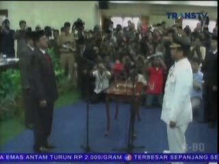 Gantikan Atut, Rano Karno Lantik Walikota Tangerang