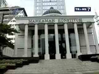 Mahkamah Konstitusi Nyaris Limbung