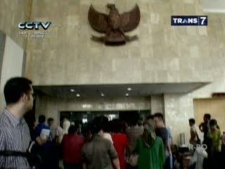 Rekreasi Penjara Keluarga Tersangka Korupsi