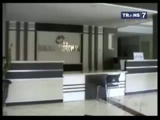 Cemburu, Suami Siram Istri dengan Air Mendidih