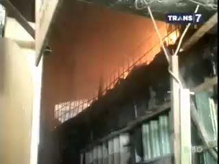 Pasar Cikupa Terbakar, Warga Panik