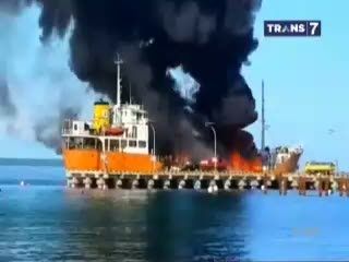 Kapal Tanker Terbakar, 2 ABK Hilang
