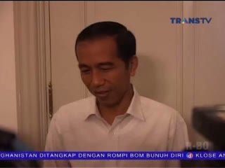 Jokowi Minta Gunakan Angkutan Umum, Ahok Bersikukuh Enggan Pakai Angkot