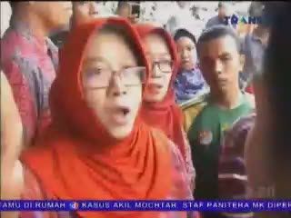 Pendaftaran BPJS di Bekasi Ricuh