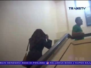 Dua Oknum Guru Diperiksa Terkait Beredarnya Foto Mesum Mereka di Blog