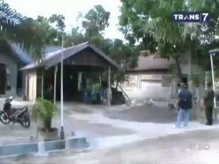 TNI Bongkar Penimbun BBM Bersubsidi