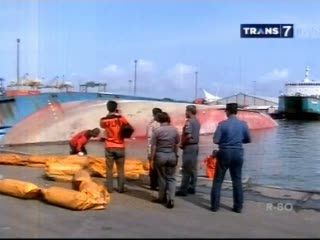 Bocor, Kapal Penumpang Nyaris Tenggelam