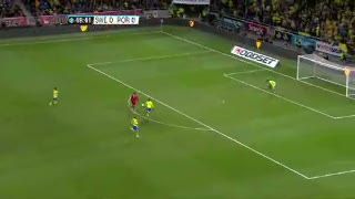 Ronaldo Mesin Gol Terbaik 2013 Versi IFFHS