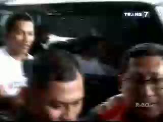 KPK Periksa Perdana Anas Urbaningrum