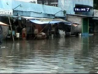 Banjir Jakarta Barat Semakin Meluas