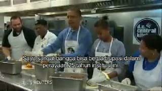 Aksi Obama Ketika Memasak Bersama Keluarga