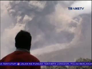 Luncuran Gunung Sinabung
