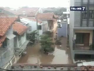 Banjir 3 Meter Rendam Rumah Warga