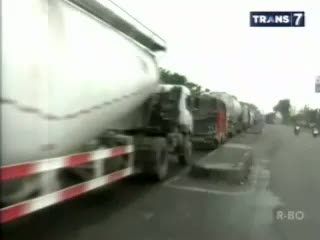 Banjir Kian Meluas, Pantura Lumpuh