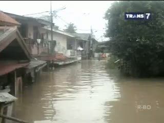 Menggugat Anggaran Manajemen Bencana