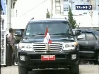 SBY Kunjungi Korban Letusan Sinabung