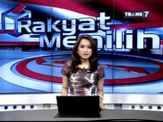 Lewat Stiker, Caleg Dompleng Bantuan Kemenkes