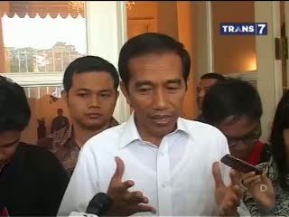 Dampingi Wapres, Jokowi Dielu-elukan Siswa