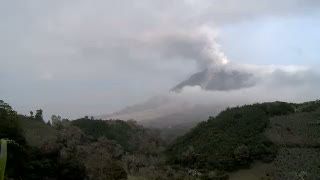 Sinabung Tak Berhenti Erupsi, Pariwisata Brastagi Mati