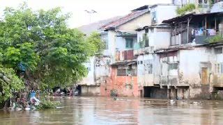 Tinggi Muka Air Ciliwung Turun, Banjir Masih Kepung Jakarta