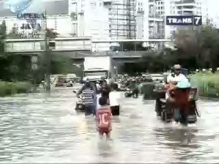 Banjir di Kawasan Kepala Naga, Musibah atau Hoki?
