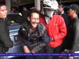 Diteriaki Maling, Seorang Pria Babak Belur Dihajar Massa