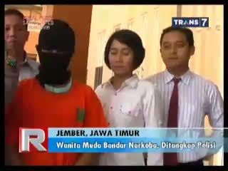 Wanita Muda Bandar Narkoba Ditangkap Polisi