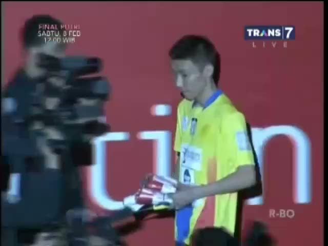 Lee Chong Wei Duet dengan Ariel NOAH