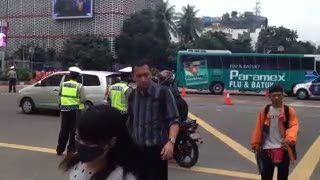 Simulasi Demo di Sekitar HI, Pengendara Motor Bingung