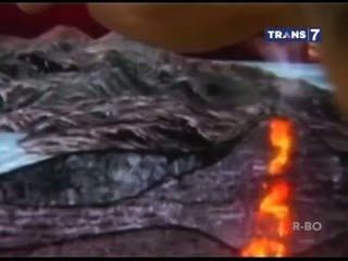 Gunung Kelud Siaga, Radius 5 KM Harus Steril