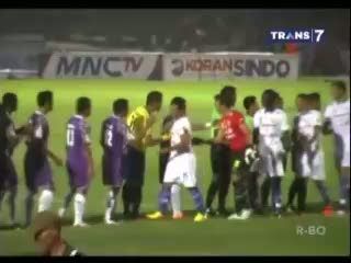 Persib Bungkam Persik
