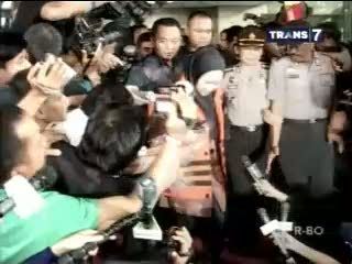 Atut Dituding Punya 2 Pulau