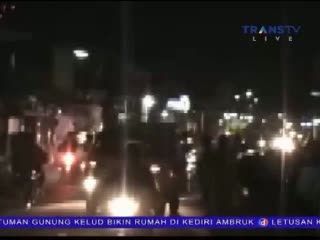 Seperti Ini Kepanikan Warga Saat Gunung Kelud Meletus