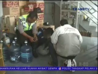 Tertangkap Basah, Pelaku Curanmor Dihakimi Massa