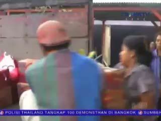Ingin Perbaiki Rumah Pengungsi Nekat Pulang