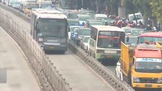 Sopir Transjakarta Galau