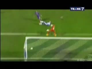 Fiorentina Tundukkan Tuan Rumah Esbjerg 3-1