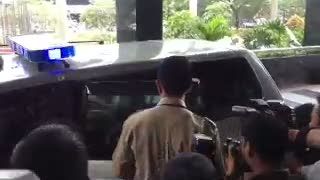Sakit Gigi, Anas Urbaningrum Irit Bicara Di KPK