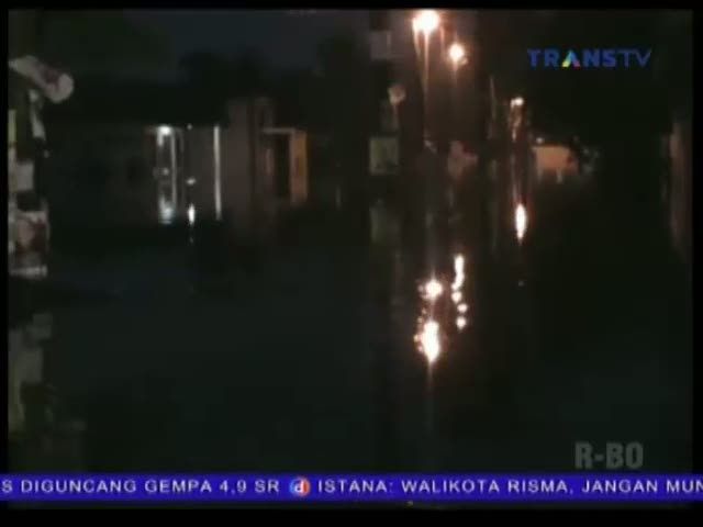 Ratusan Rumah di Karawaci Tergenang Air Setinggi 1,5 Meter