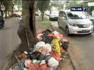 Surabaya Sukses Kelola Sampah
