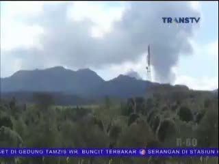 Status Gunung Kelud Jadi Waspada
