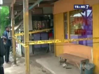 Rampas Motor, Perampok Tembak Warga