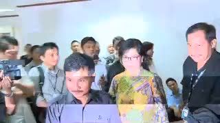 Kesaksian Karen Tak Sesuai BAP, Hakim: Bisa Tak Pulang Lagi Ke Rumah!