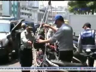 Jalur Khusus Angkot Diuji Coba di Pasar Tanah Abang