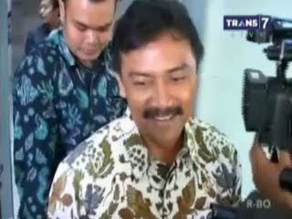 Andi Mallarangeng Jalani Sidang Perdana