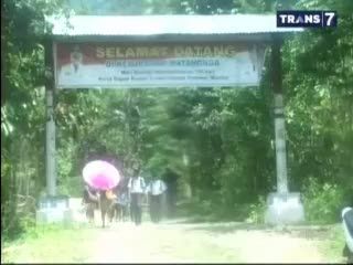 Demi ke Sekolah, Pelajar Bertaruh Nyawa
