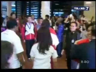 Sang pahlawan Tiba di Tanah Air